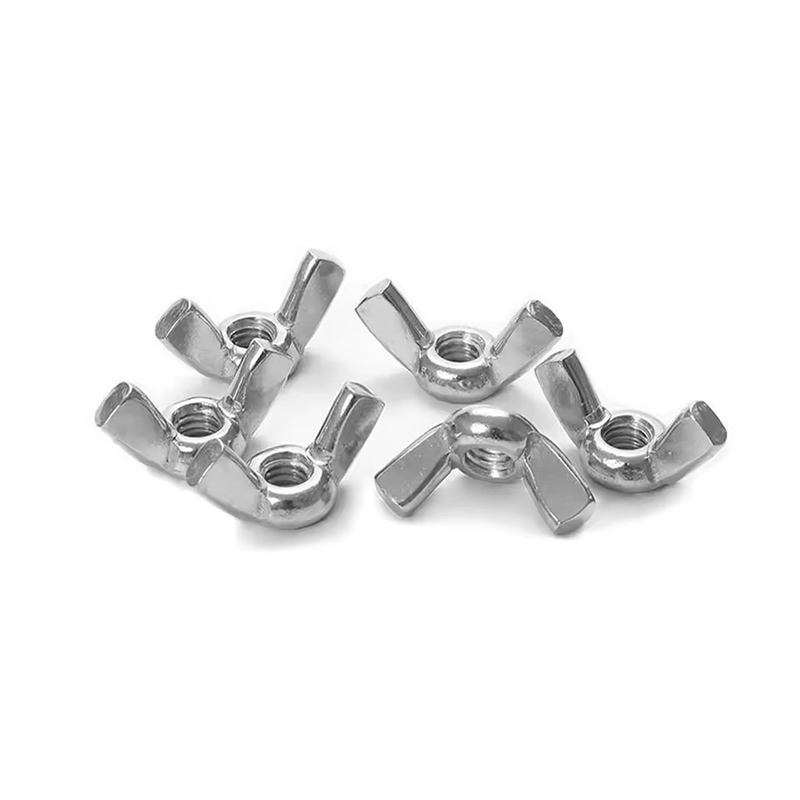 Lekerekített fülű szárnyas anyák